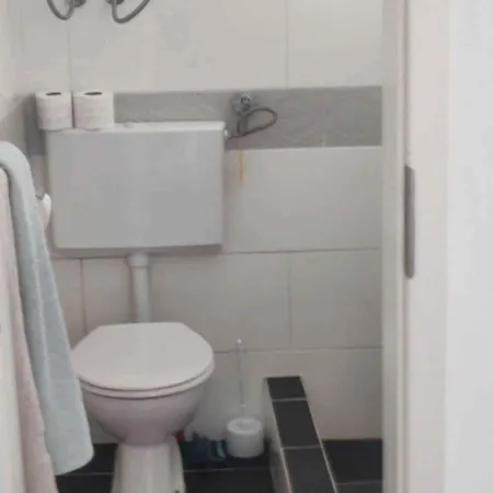 Apartment With Parking Space Trpanj, Peljesac - 15976 *