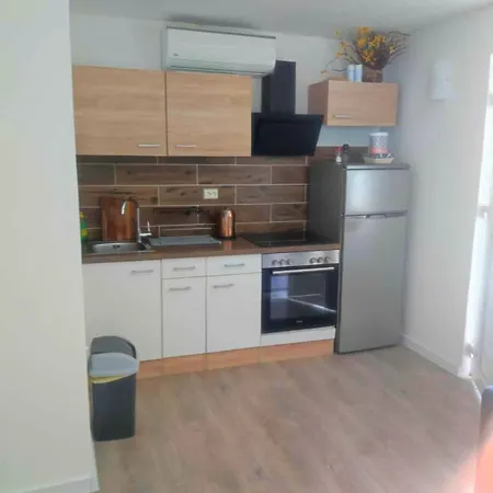 With Parking Space Trpanj, Peljesac - 15976